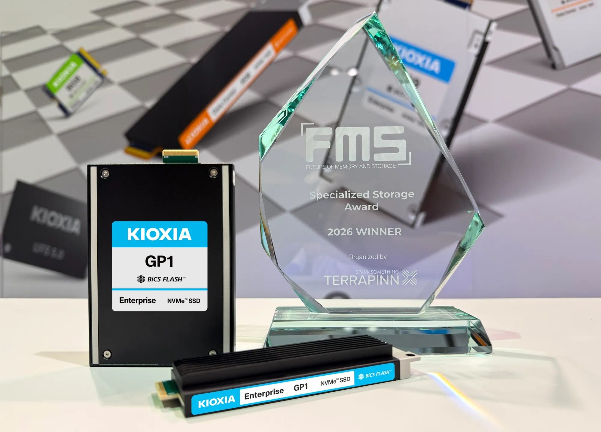 Kioxia GP Series Wins FMS Best of Show Award
